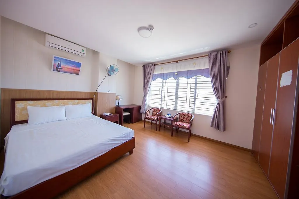 Hung Tuyen Hotel Da Nang