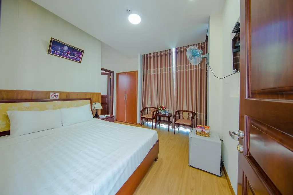 Hung Tuyen Hotel Da Nang