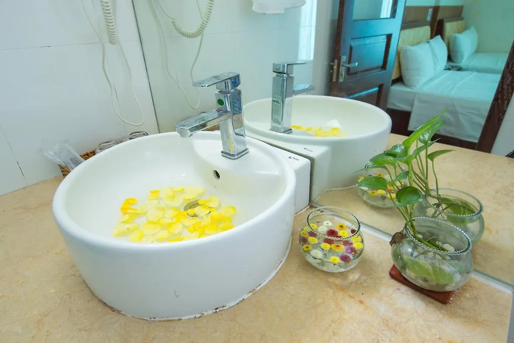 Hung Tuyen Hotel Da Nang