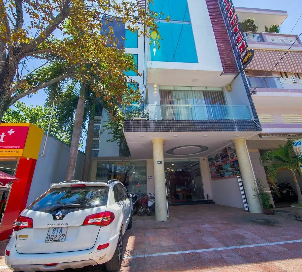 Hung Tuyen Hotel Da Nang 2*,  Vietnam